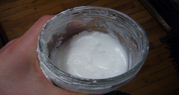 This-Baking-Soda-Shampoo-Will-Save-Your-Hair