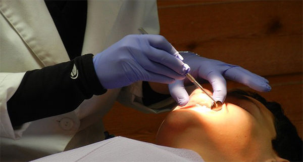 The Poison In Your Mouth - Remove Amalgam Tooth Sealants!