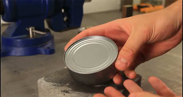 How To Open a Can without A Can Opener