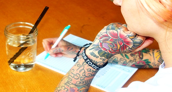Avoid_toxic_tattoos